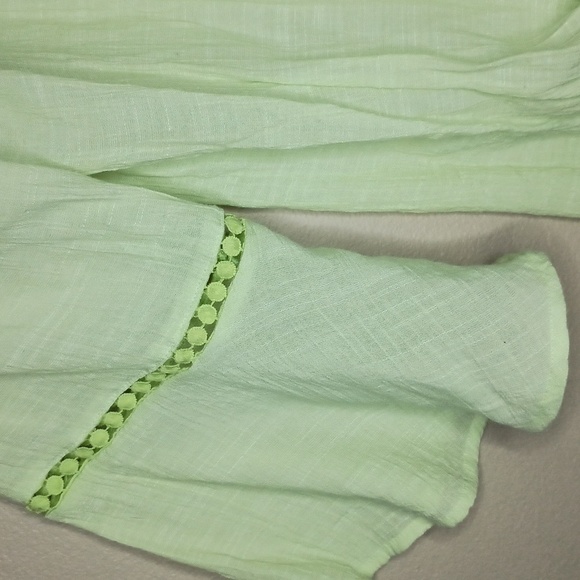 Ruby Rd. Top - Picture 2 of 6